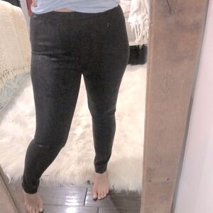 See & Be seen size large snakeskin print pants/leggings